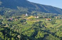 KUĆA ZA ODMOR SA VOĆARSKOM KUĆA